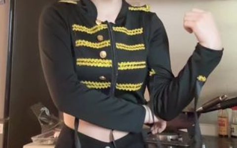 一口白桃七的直播间精彩瞬间，粉丝最喜欢的直播片段