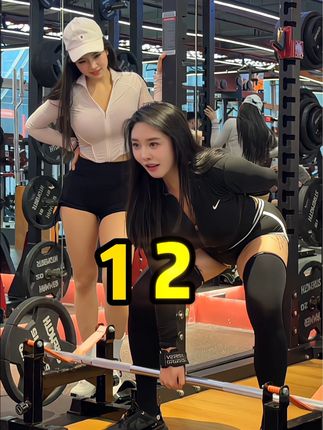 宋昱欣微博专属会员照片全集，健身女神宋昱欣的专属福利