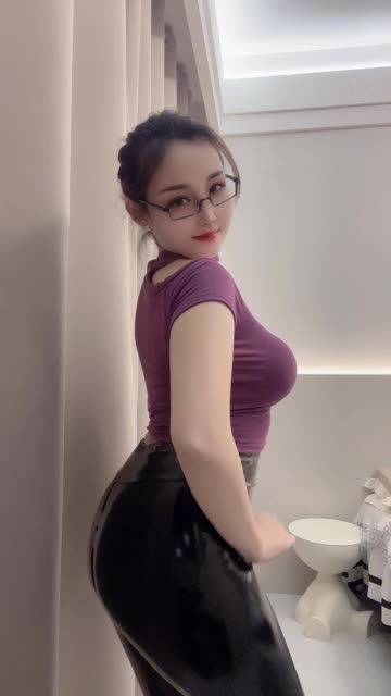 快手玲儿超甜正能量直播，她的直播内容为何受欢迎？
