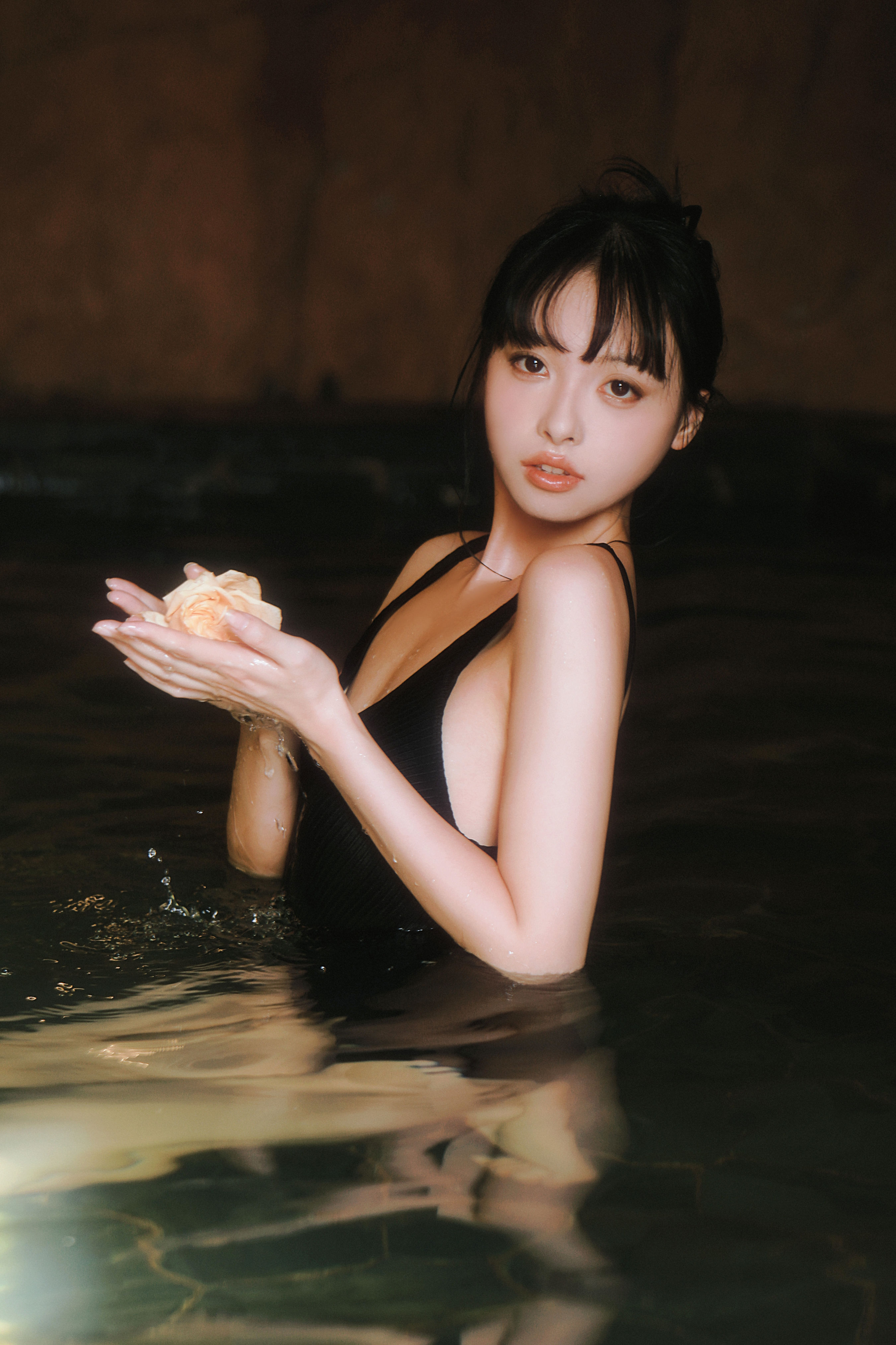 少女的温柔都藏在朦脓中 