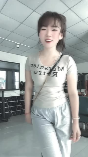 CC小微微至尊版定制舞蹈，如何获得属于你的专属定制舞蹈视频