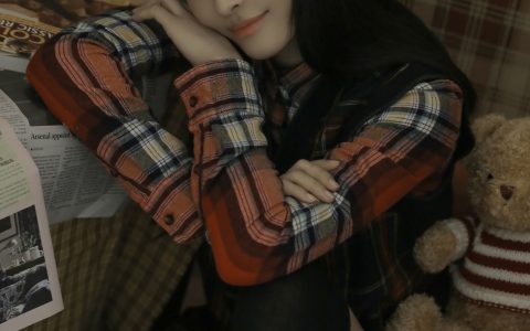 张恬宇Abbie《怎么挣脱》 – YiTuYu艺图语