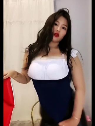 快手大玉儿定制衣服视频，大玉儿穿着私人订制的舞蹈服跳舞