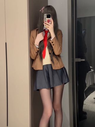 微密圈_林扣弦清纯与性感的完美融合，抖音粉丝为何为她着迷？