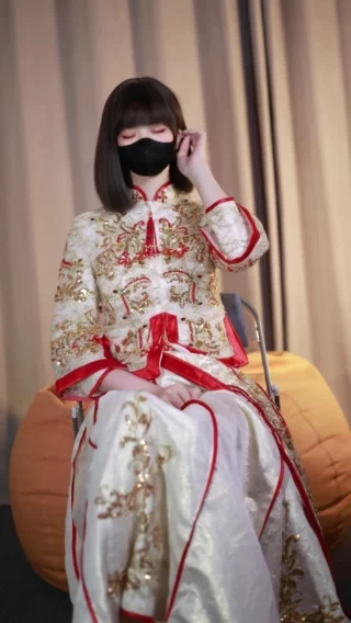 白龙猫女黑丝连裤袜作品鉴赏，细数白龙猫女的丝袜造型
