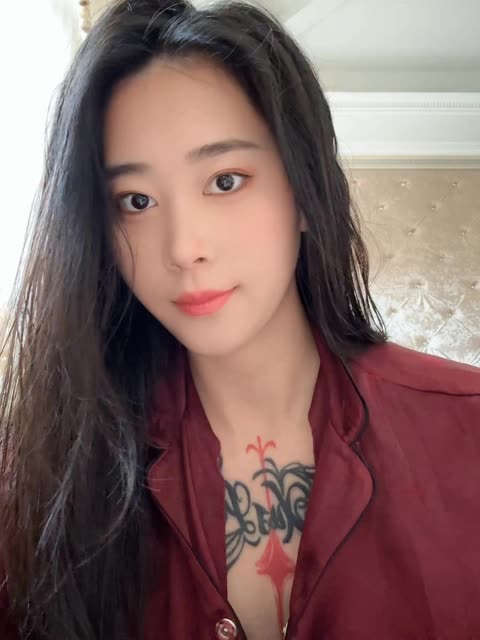 从张贺玉到张老师微博一线女神的辛酸历程，网红汹涌的真实故事