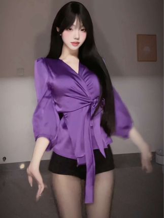 抖音铜锣烧主播才艺展示，舞台之上魅力