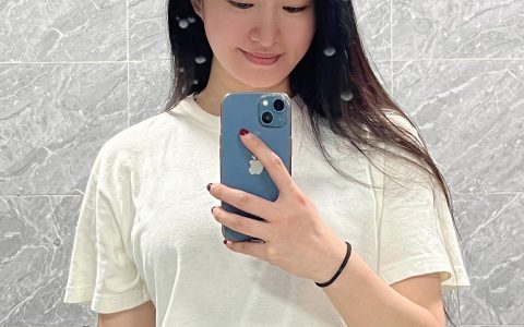 35岁姐姐化身「大围度女神」宝儿茹171,身材太上头了!