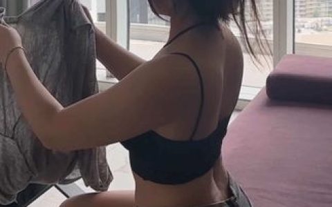 月球造梦家专属照片合集，粉丝独享的美丽瞬间