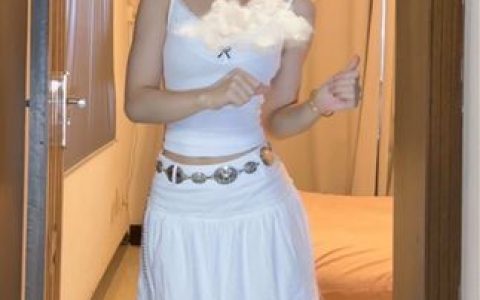 蓝云小园加特林热舞的独特魅力,为何广受粉丝追捧?