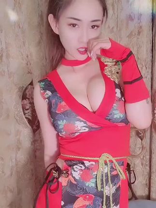 快手一个小球球G定制多少钱？她的定制舞蹈背后的价格分析