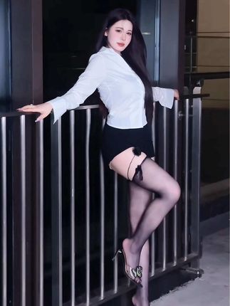 CC小微微超级舞蹈挑战，参与她的舞蹈挑战，展示你的才华