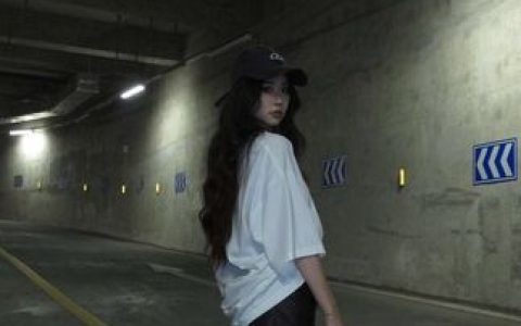 sia不吃鱼维密圈照片,颜值与身材展示