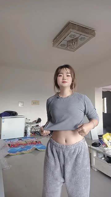 网易CC小微微舞蹈视频合集，收录她的所有热门舞蹈表演