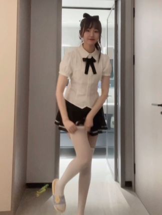 林扣弦的微密圈清新脱俗的照片合集，抖音粉丝眼中的清纯女神