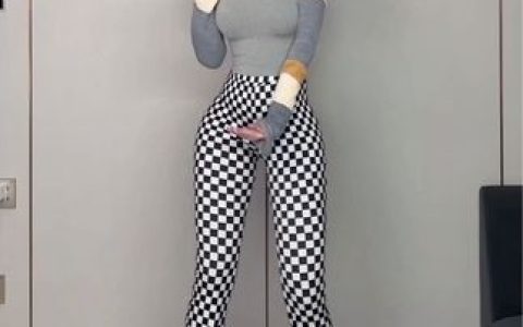 微博阿尔卑香小狗子图集免费吗？微密圈资源获取指南