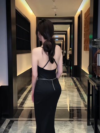 绝美靓模周妍希(土肥圆矮挫穷)巴厘岛无圣光图集，每一张都是视觉享受
