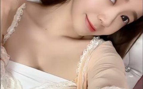 抖音七七仙女穿古装，古典美与现代美的碰撞