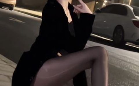 美了个滢的微密圈资源如何吸引百万粉丝？