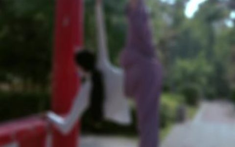 猪小七的绝美身材为何走红网络?猪小七的迷人魅力不可抵挡