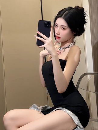 黑色蕾丝套装——美了个滢微密圈限时下载