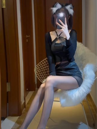 猫梨梨微博最新动态，她的日常生活有什么趣事？