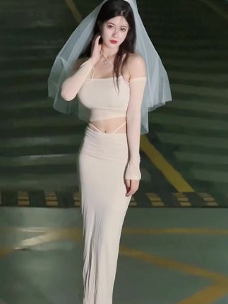 网易CC小微微热舞集锦，看她如何通过热舞征服观众