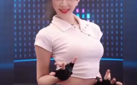 苏烟老师至尊版微博更新，如何第一时间获取视频资源？