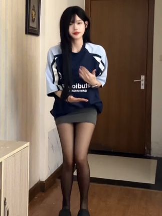 织梦痣铃有鱼17部经典作品，如何获取她的全部视频？
