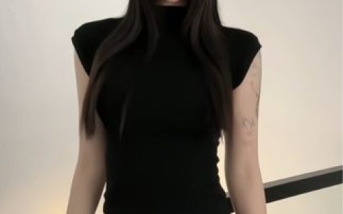 鱼神鱼微密图片流出,花样穿搭引领潮流!