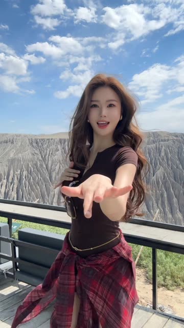 抖音温婉BGM音乐合集，她的音乐选择为何如此受欢迎？