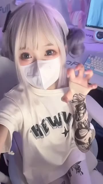 微密圈猪饲料资料揭秘！她的粉丝为何追捧？微密圈黑丝蕾丝作品解析
