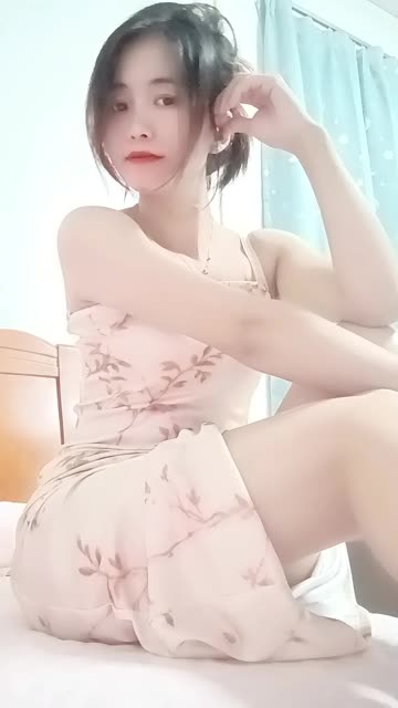 CC欣彤定制舞蹈的艺术价值舞蹈不仅是表演，欣彤定制舞蹈的深刻意义