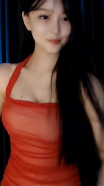 CC小燃燃演唱会经典瞬间，粉丝热议的精彩表演