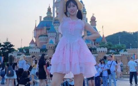 立盐盐黑丝小恶魔热舞合集,舞蹈动作全面解析