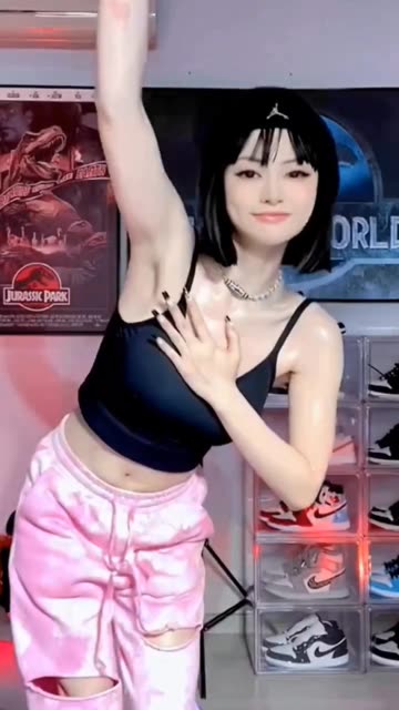 一只霸王兽双视角定制视频，如何获取特别视角热舞