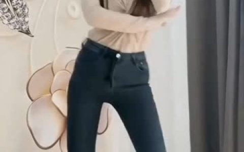 CC胡椒舞蹈风水杨柳微博视频,创新动作的精彩演绎