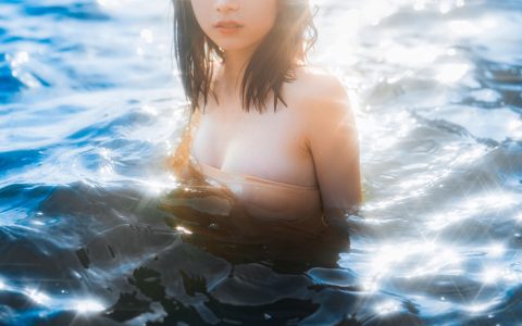 搁浅仙气 光影 模特 人像 少女 – YiTuYu艺图语