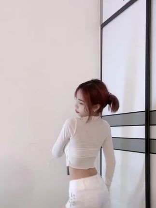 快手男王万元定制视频曝光，高价定制舞蹈背后的秘密