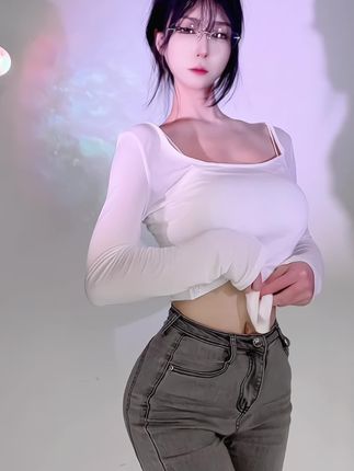 CC奶尤碎花裙经典热舞，粉丝为何将其称为不可超越？