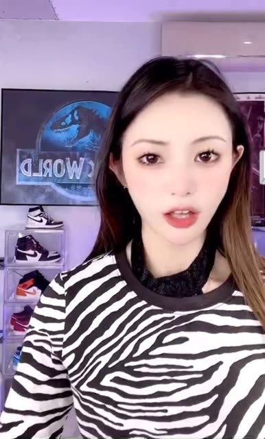 一只霸王兽还在直播吗？她的最新动态与消息