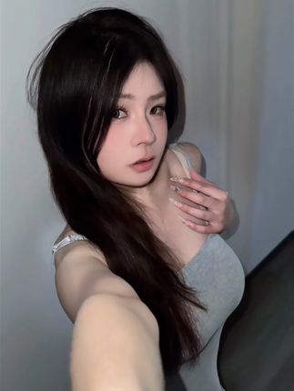 桃沢樱呀白色仙女作品，微密圈中的纯洁与梦幻世界
