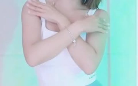 CC可可可宝儿经典群舞定制,从风格到表现力的全分析