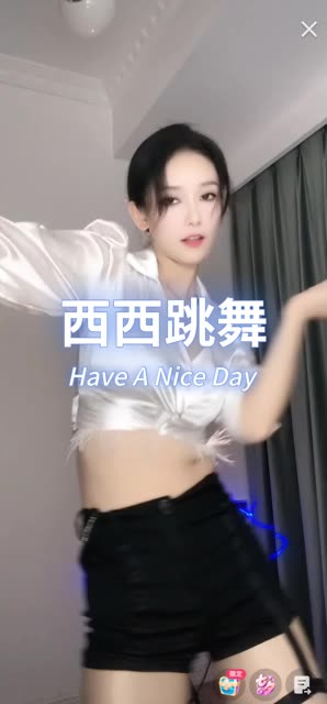 虎牙蛋宝宝跳舞动作剖析解锁每个舞步的秘密，跟随虎牙蛋宝宝学习舞蹈动作技巧