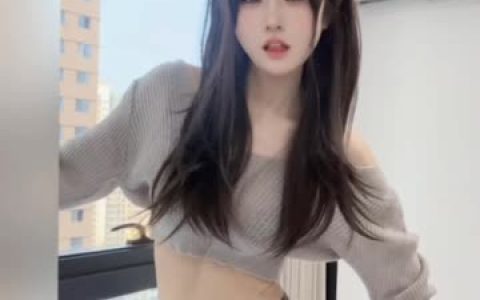 抖音话题给乔买裙子微密圈视频梗,完整观看指南