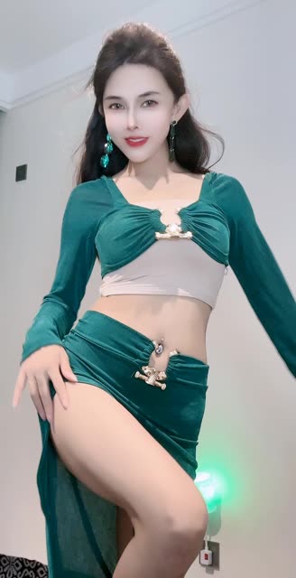 快手小岚岚直播火爆全网，私人订制为何如此受欢迎？
