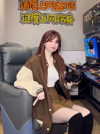 网络红人志_十万口草莓粥粥合集，她的成名与作品故事