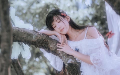 颖儿《花的嫁纱》 – YiTuYu艺图语