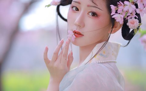 樱花仙子小清新 古风 樱花 少女 – YiTuYu艺图语