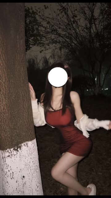 乔妹微密圈资源分享，给乔买裙子的付费内容体验